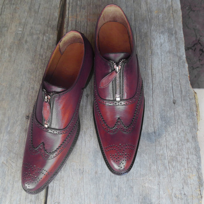Handmade front zipper wing tip shoes, men's burgundy black leather brogue shoes