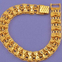 Charming Gold Bracelet - Thumbnail 1