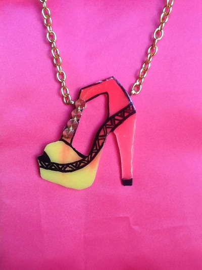 Shoe necklace