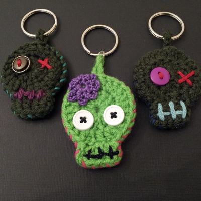 Sugar skull / zombie  key chain 