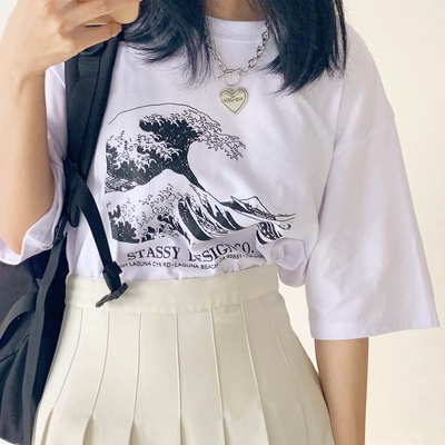 Ocean waves t-shirt in white / black