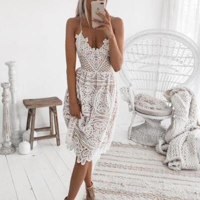 Sling lace backless dress - Thumbnail 3