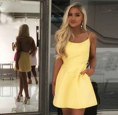 Criss Cross Yellow Short Homecoming Dresses with pockets