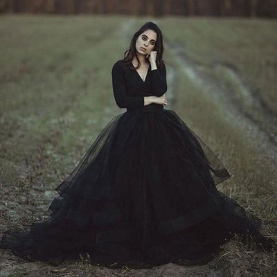 V neck black wedding dresses for bridal - Thumbnail 4