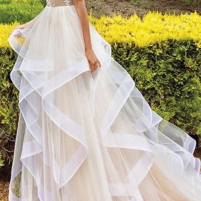 Sheer neck half sleeves wedding dresses bridal gowns with lace appliques - Thumbnail 5