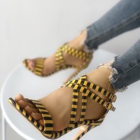 Striped Crisscross Strappy Thin Helled Sandals G-2971 - Thumbnail 2