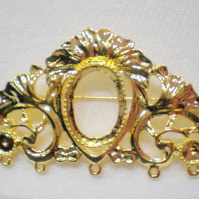6 of 18x13 mm shiny gold plated pin or broach, old style setting long, gorgeous