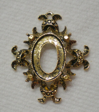 6 of 18x13 mm Antique Gold Plated Pendant Setting OLD Style, with Beautiful Crown Design