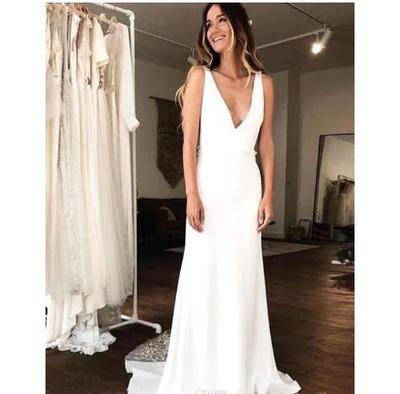 V Neck Chiffon Bohemia Beach Wedding Dress 2020 Lace Applique Backless Ruched Sweep Train Country Wedding Bridal Gowns 