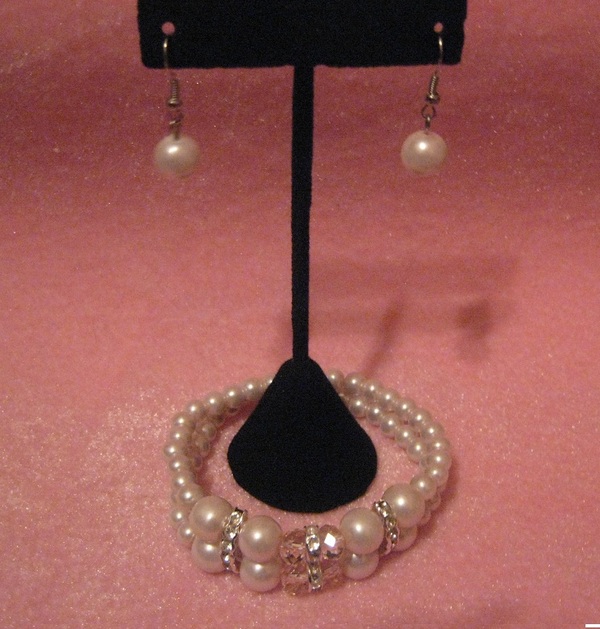 Pink Glass Pearl Bracelet Set