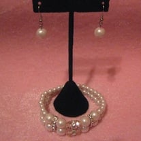 Pink Glass Pearl Bracelet Set