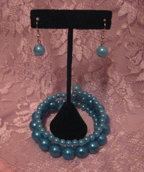 Teal Memory Wire Bracelet Set