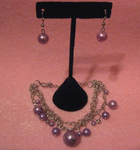 Glass Pearl Bracelet & Earring Set