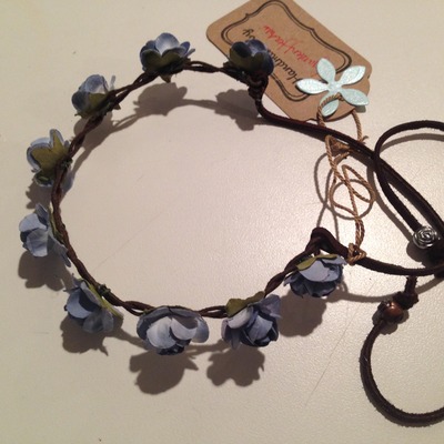 Euphoria's bun crown