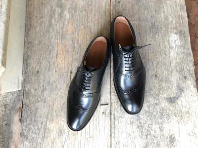 Handmade Black Color Leather Wing Tip Lace Up shoes for men's