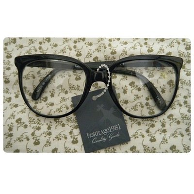 (New with tags) Black Readers