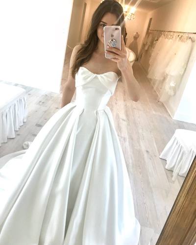 Vintage Ivory Satin Wedding Dresses, 2020 Wedding Dresses with Train