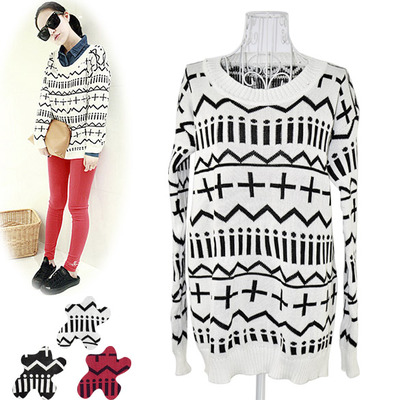 Long sleeve cross sweater