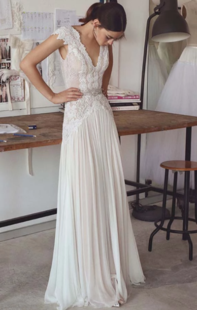 A Line Floor Length Lace Appliques Beach Wedding Dresses 