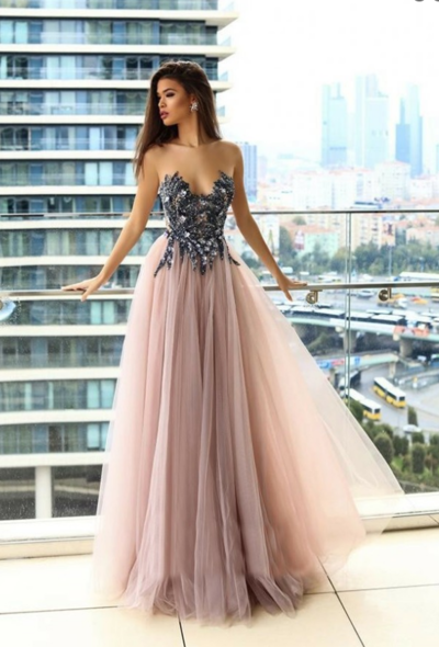 Sexy A Line Round Neck Blush Tulle Prom Dress with Appliques Beading