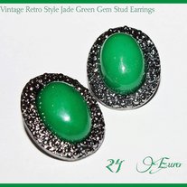 Vintage Retro Style Jade Green Gem Stud Earrings