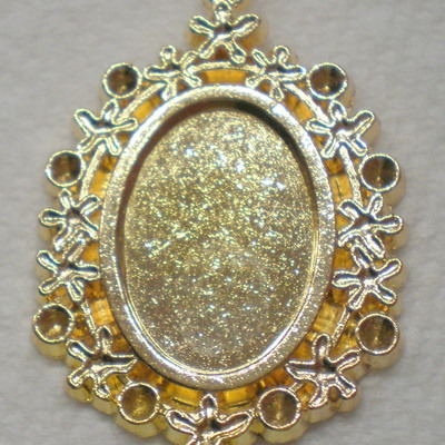 6 of 18x13 mm shiny gold plated pendant setting with flowers design, can take crystals