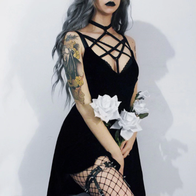 Sexy gothic black halter maxi dress - Thumbnail 5
