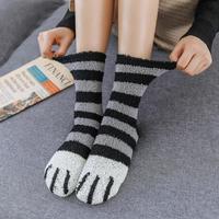 Adorable Cat Claw Fleece Socks  - Thumbnail 2