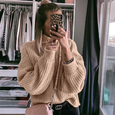 Khaki turtle neck autumn and winter pullover