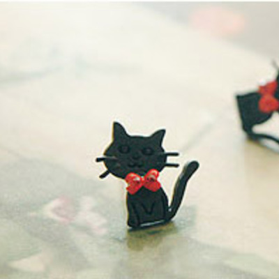 Black cat earrings