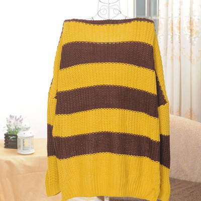 Long sleeve stripe side pocket sweater