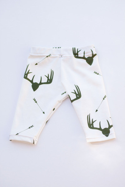 organic cotton leggings in "deer me"