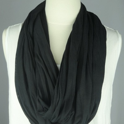 Black infinity scarf - Thumbnail 3