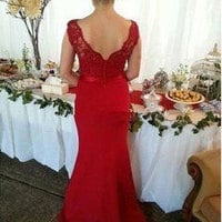 V Neck Mermaid Bridesmaid Dresses with Lace for Wedding Party - Thumbnail 1