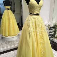Spaghetti Straps Light Yellow Tulle Prom Dresses with Appliques - Thumbnail 2