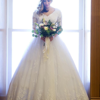 Modest lace a line wedding dresses with 1/2 long sleeves 2020 v neck princess floor length vintage puffy country boho wedding gowns - Thumbnail 3