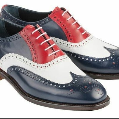 Three tone red black white premium leather wing tip rounded brogue toe men shoes
