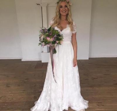  Simple Bohemian Wedding Dress A Line Long Sleeve Leace Wedding Bridal Gown