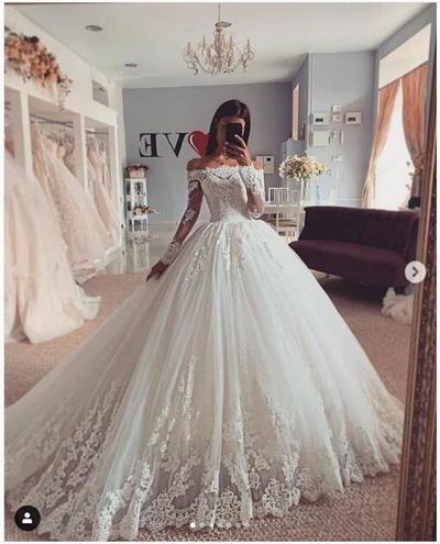 Ball Gown Wedding Dress Long Sleeve Lace Wedding Bridal Gowns