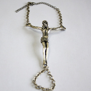 Unique Bracelet Ring Duo