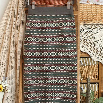 Mid calf pattern skirt