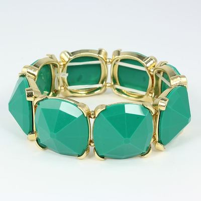 Bachlorette Bash Bracelet in Kelly Green