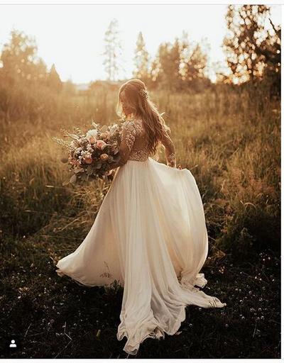 Simple Chiffon Wedding Dresses Sheer Long Sleeve Lace Appliques Wedding Dress 