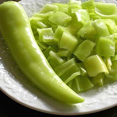 Hot banana heirloom wax pepper premium seed packet