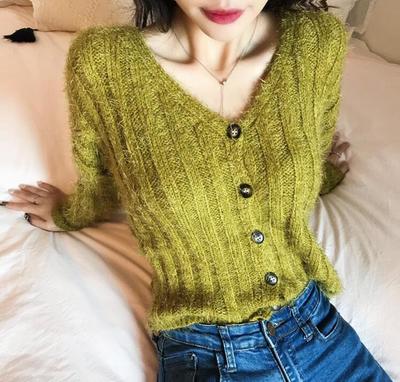 Chic V-neck Knit Cardigan Sweater