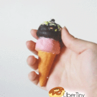 Double-scoop Ice Cream Squishy (Scented) - Thumbnail 1