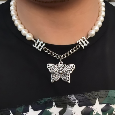 Butterfly pearl necklace