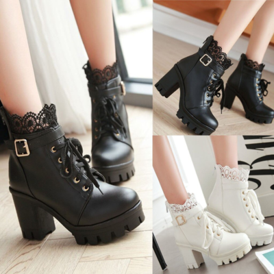 Kawaii ankle boots with beautiful lace detail