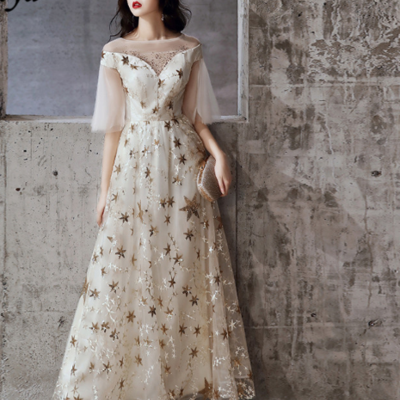 Elegant half sleeve stars tulle dress - Thumbnail 4
