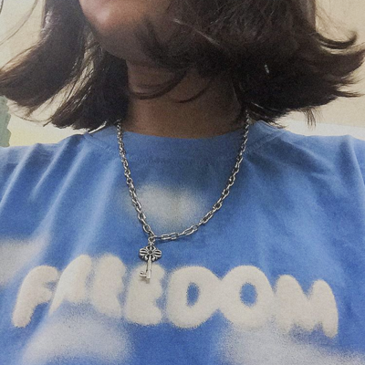 Free shipping-vintage key necklace - Thumbnail 2